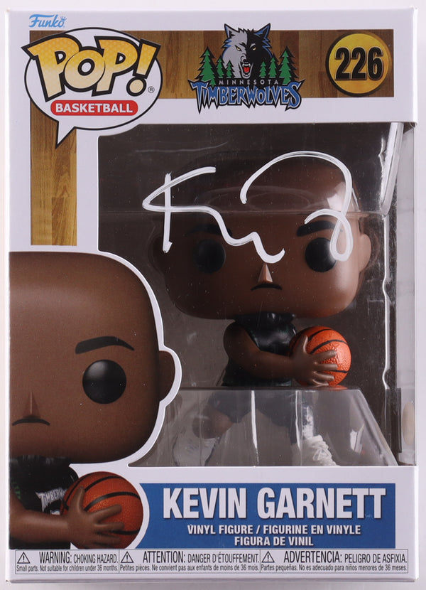 🏀 KEVIN GARNETT SIGNED VINYL FIGURE