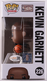 🏀 KEVIN GARNETT SIGNED VINYL FIGURE